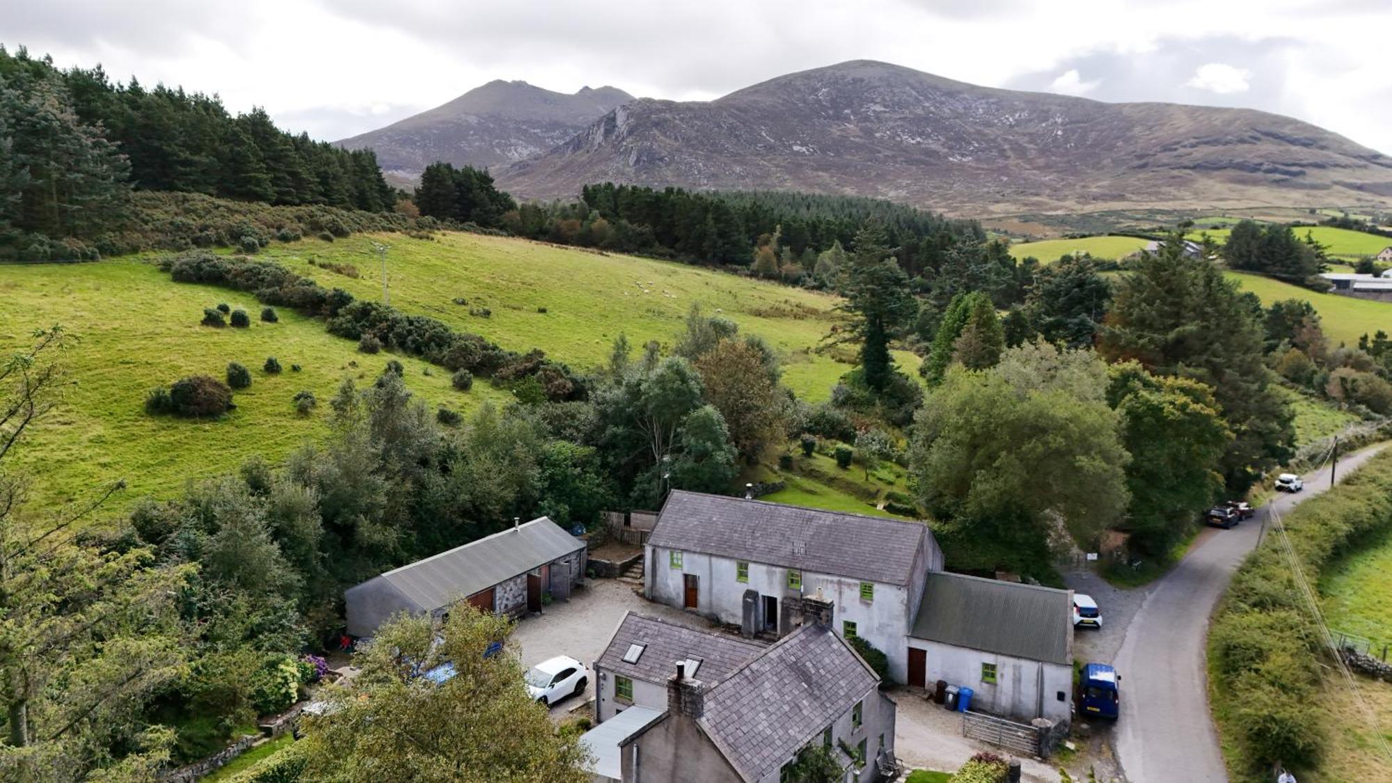 A Cosy Place In The Heart Of The Mournes Kilcoo Exterior foto
